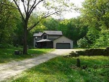 10715 Howard Trail 10715 Howard Trail